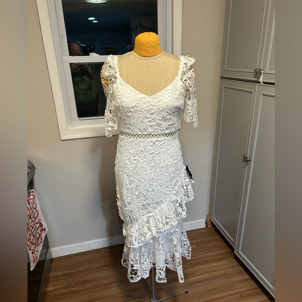 Lulu's White Asymmetrical Ruffled Midi Dress Wedding Size Large NWT